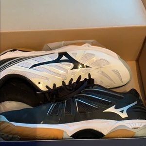 Mizuno Wave Hurricane 3